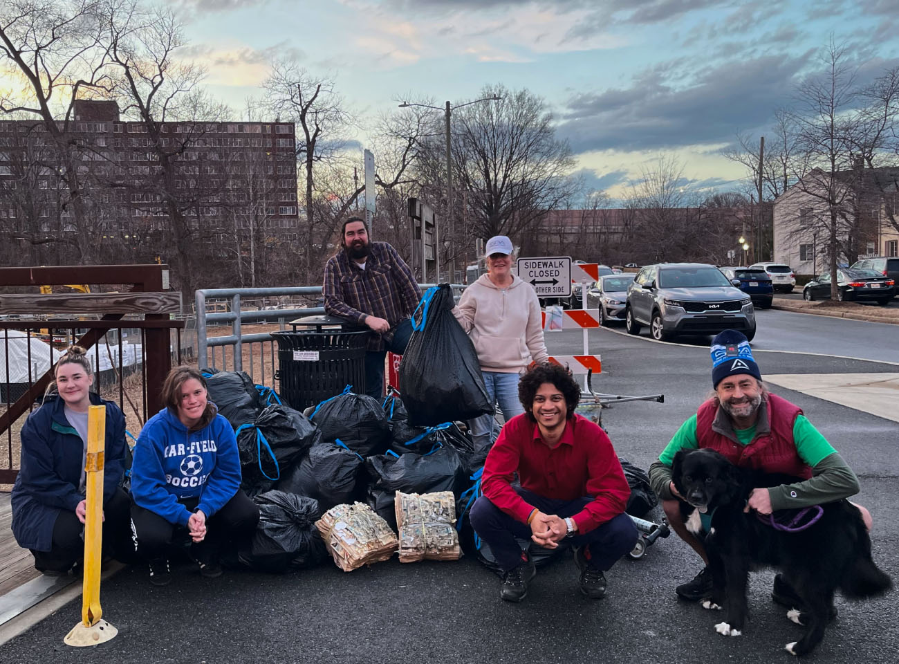 community_carousel_3